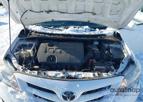 2013 Toyota Corolla L z USA, uszkodzony, nr VIN 2T1BU4EE5DC100079